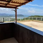 Casa Inteira Vista Panorâmica, Praia Particular!